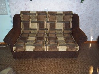 Обивка старого дивана в Нижнем Новгороде
